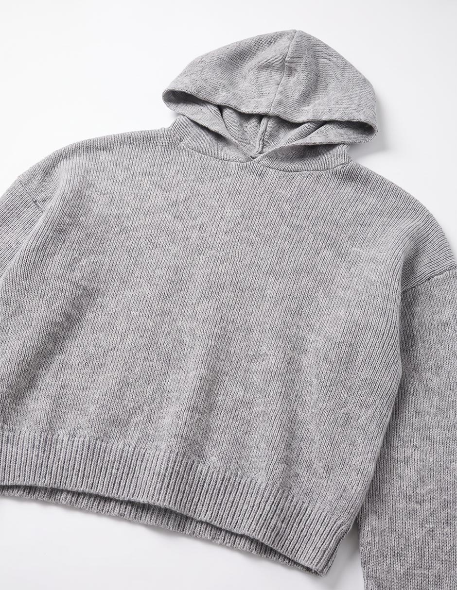 Suéter con capucha unisex 2