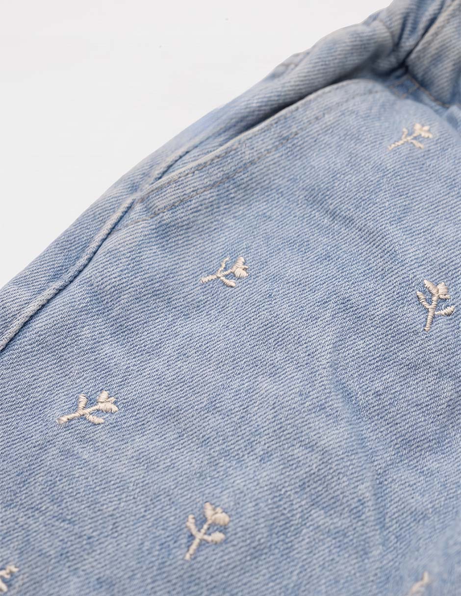 Jeans recto lavado claro para niña 3